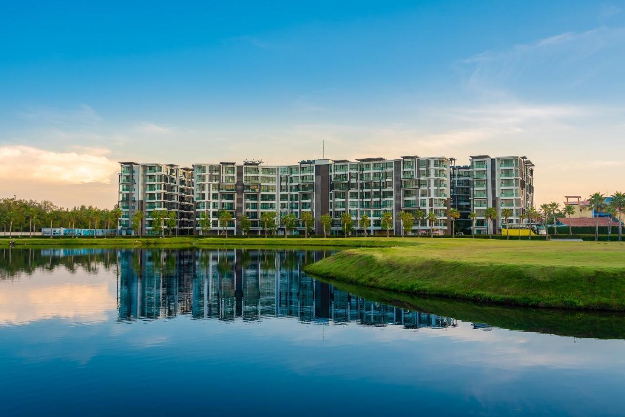 Wyndham Royal Lee Phuket Hotel Nai Yang-stranden Eksteriør billede